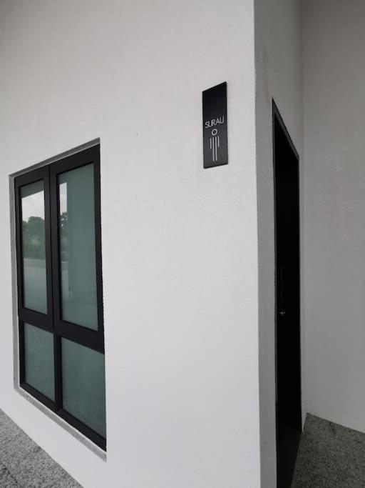 C3014 Almas Muji Studio100Mbpsnetflix By Stay Nusajaya  Exterior foto
